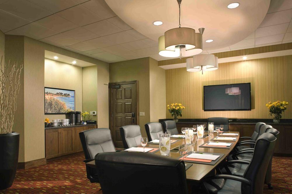 Hotel Courtyard By Marriott Santa Barbara Goleta Exterior foto
